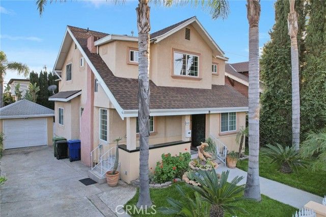 4520 Kingswell Avenue, Los Angeles, CA 90027