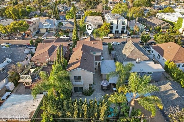 4520 Kingswell Avenue, Los Angeles, CA 90027