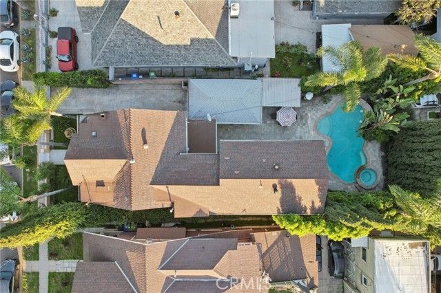 4520 Kingswell Avenue, Los Angeles, CA 90027