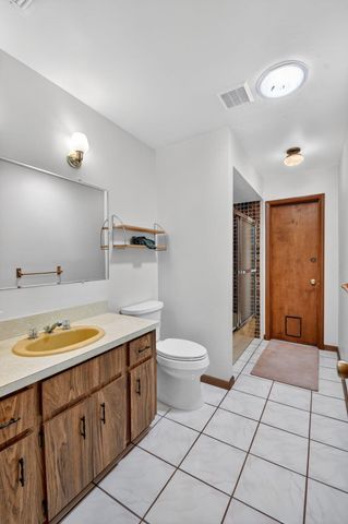 68 W Arch Drive, Lake Worth, FL 33467