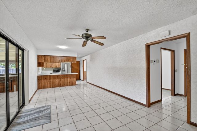 68 W Arch Drive, Lake Worth, FL 33467