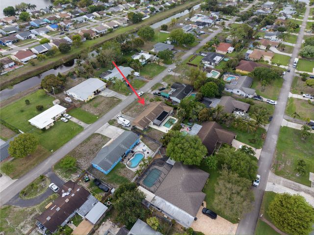 68 W Arch Drive, Greenacres, FL 33467