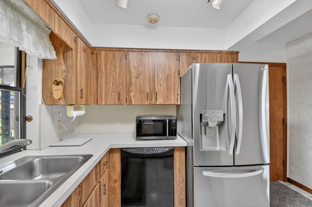 68 W Arch Drive, Lake Worth, FL 33467