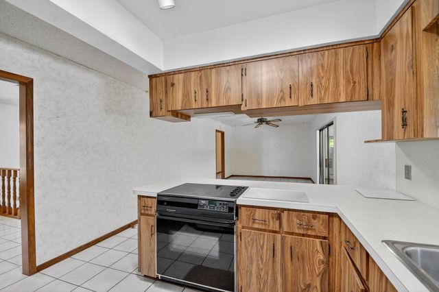 68 W Arch Drive, Lake Worth, FL 33467
