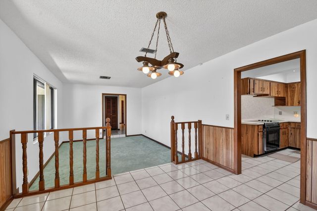 68 W Arch Drive, Lake Worth, FL 33467