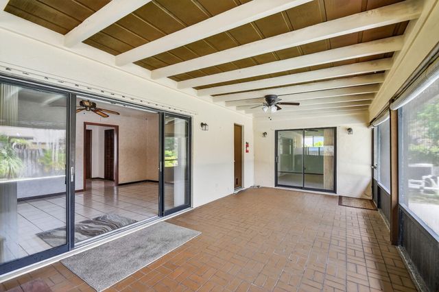 68 W Arch Drive, Lake Worth, FL 33467