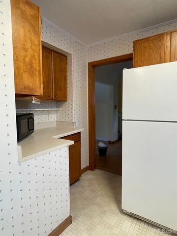 231 Ogden Avenue, Escanaba, MI 49829