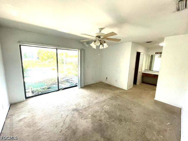 2236 SW 2nd TER, Cape Coral, FL 33991