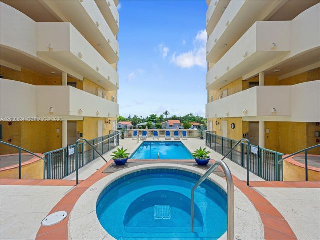 8888 Collins Avenue 306, Surfside, FL 33154