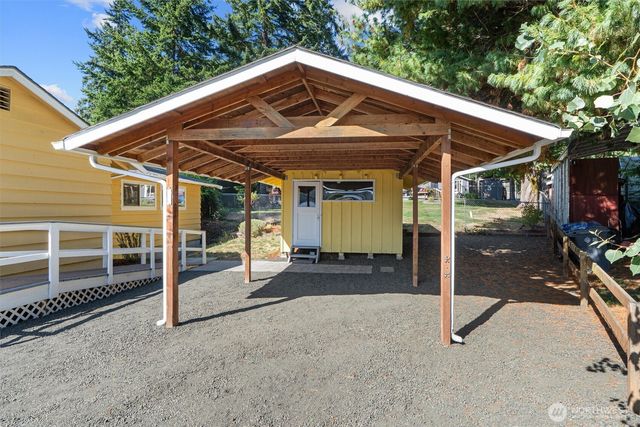 370 NE Gladwin Road, Belfair, WA 98528