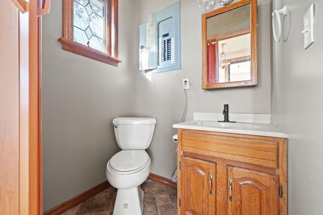 298 S Olive Street, Niangua, MO 65713