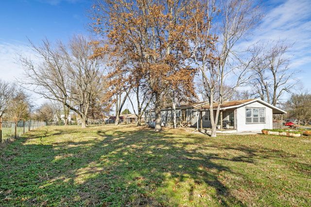 298 S Olive Street, Niangua, MO 65713