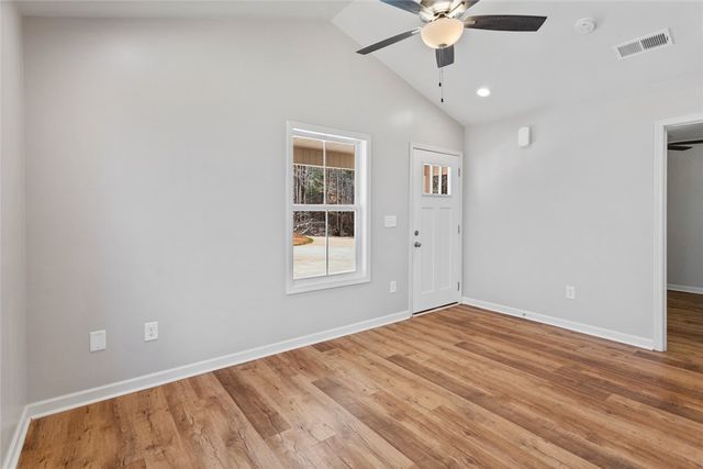 151 Nottingham Drive, Westminster, SC 29693