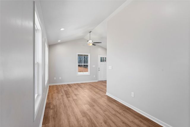 151 Nottingham Drive, Westminster, SC 29693