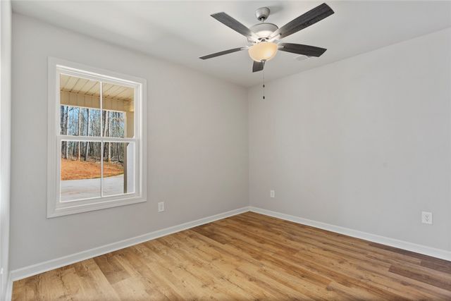 151 Nottingham Drive, Westminster, SC 29693