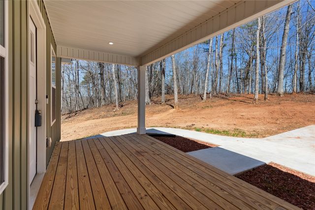 151 Nottingham Drive, Westminster, SC 29693