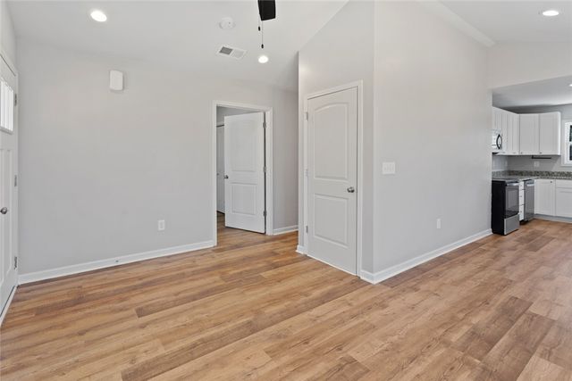 151 Nottingham Drive, Westminster, SC 29693