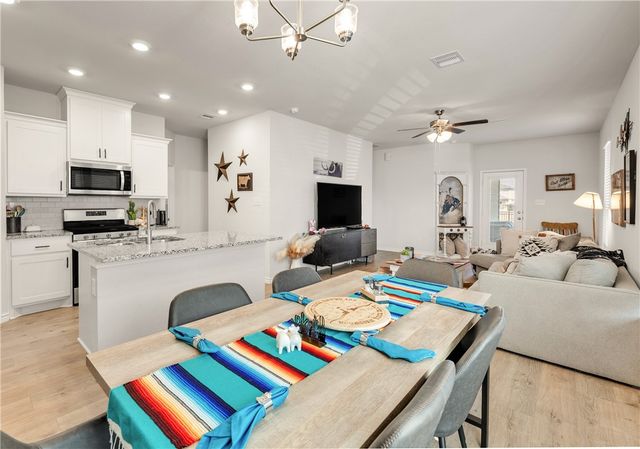 922 Toledo Bend Drive, College Station, TX 77845