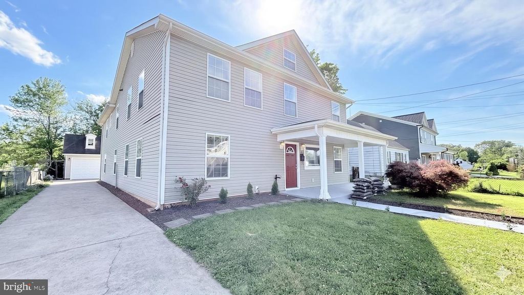 139 POLK DR, Manassas Park, VA 20111