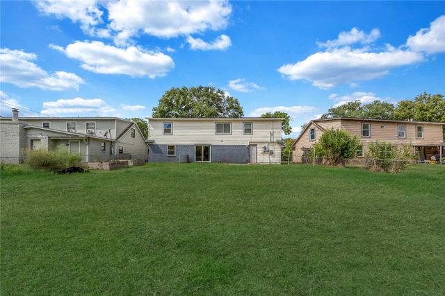 2808 Live Oak Drive, Mesquite, TX 75150