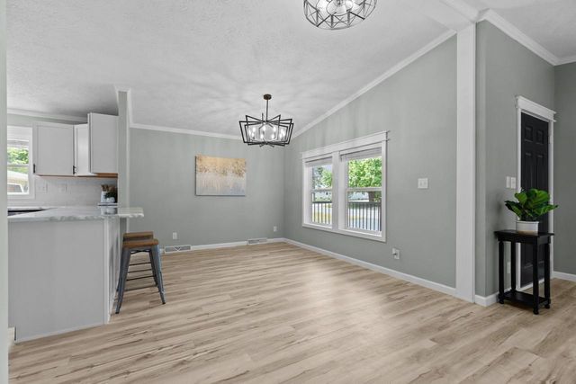 644 S MILL STREET, Hortonville, WI 54944