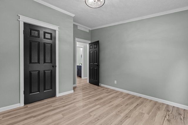 644 S MILL STREET, Hortonville, WI 54944