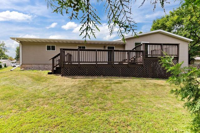 644 S MILL STREET, Hortonville, WI 54944