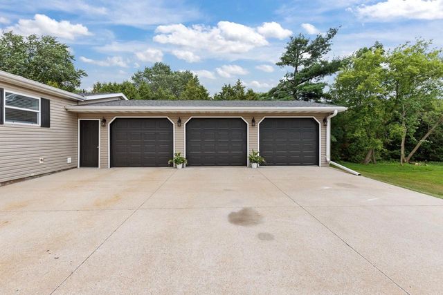 644 S MILL STREET, Hortonville, WI 54944