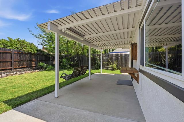 8308 Blayden Ct, Citrus Heights, CA 95610