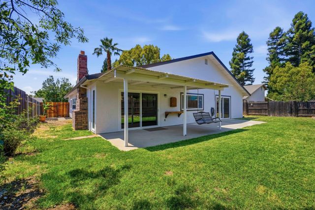 8308 Blayden Ct, Citrus Heights, CA 95610