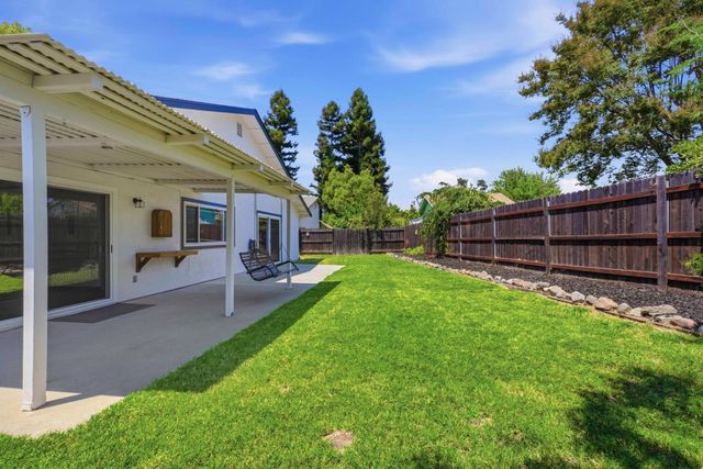 8308 Blayden Ct, Citrus Heights, CA 95610