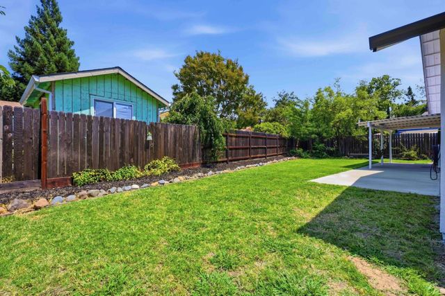 8308 Blayden Ct, Citrus Heights, CA 95610