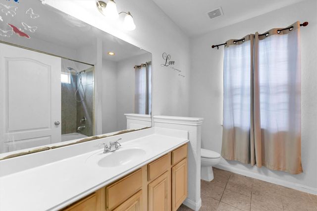 9742 E Jennifer Way Drive, Houston, TX 77075