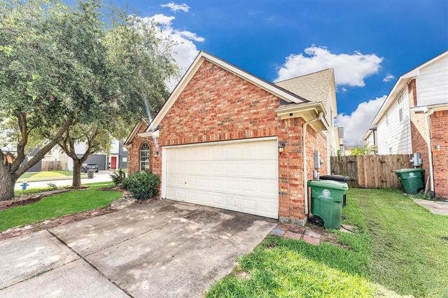 9742 E Jennifer Way Drive, Houston, TX 77075