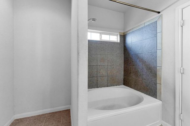 9742 E Jennifer Way Drive, Houston, TX 77075