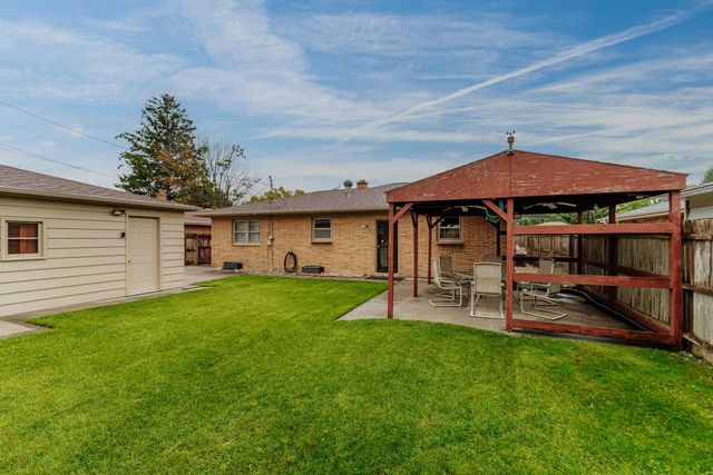 1020 Coronada DRIVE, Racine, WI 53402