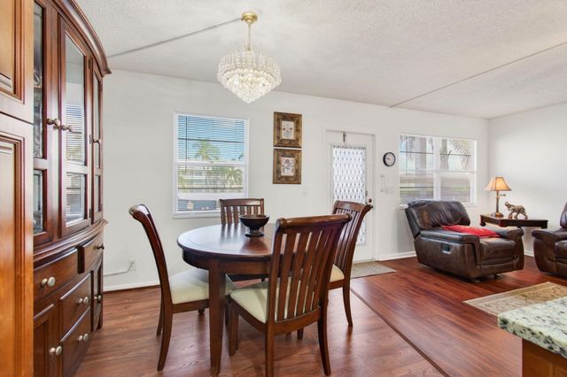 2035 Cornwall B, Boca Raton, FL 33434