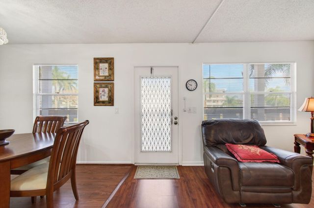 2035 Cornwall B, Boca Raton, FL 33434