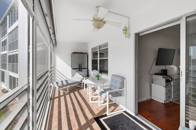 2035 Cornwall B, Boca Raton, FL 33434