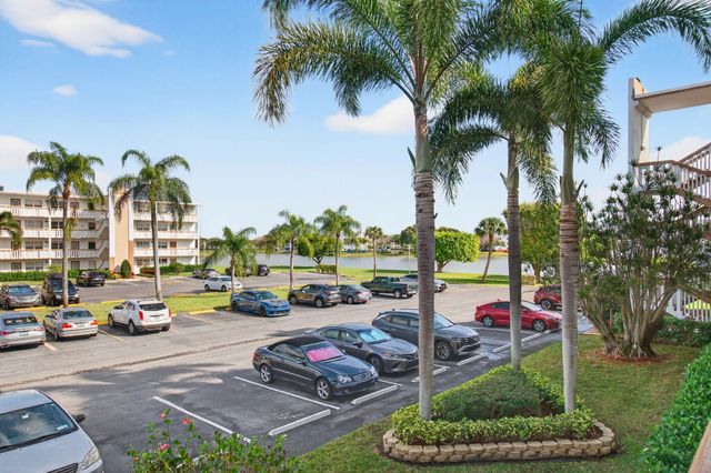 2035 Cornwall B, Boca Raton, FL 33434