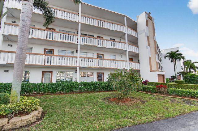 2035 Cornwall B, Boca Raton, FL 33434