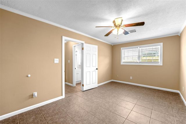 64 W Beech St Street, Sulphur, LA 70663