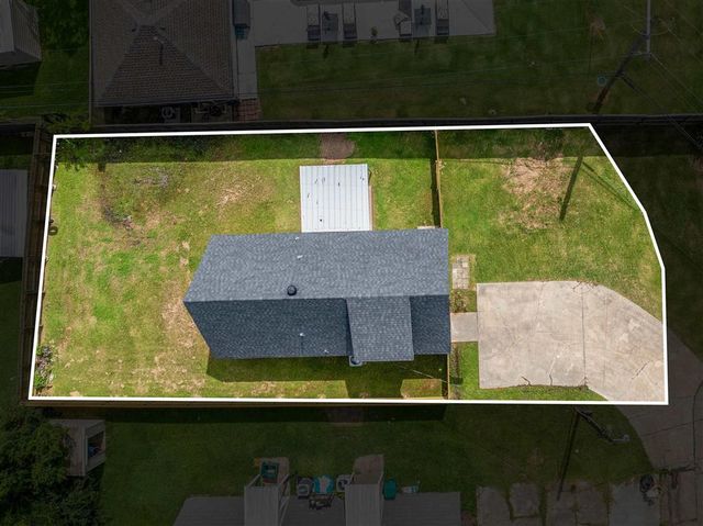 64 W Beech St Street, Sulphur, LA 70663