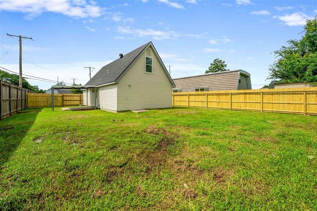 64 W Beech St Street, Sulphur, LA 70663