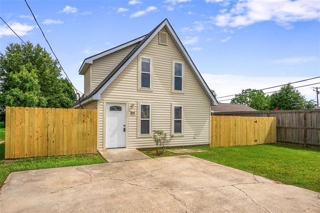 64 W Beech St Street, Sulphur, LA 70663