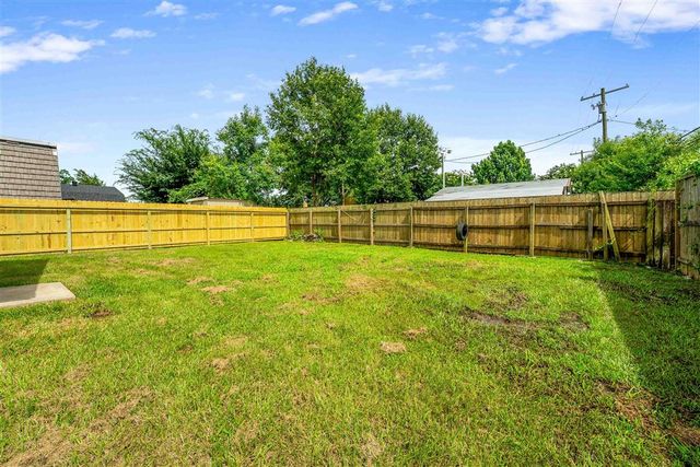 64 W Beech St Street, Sulphur, LA 70663