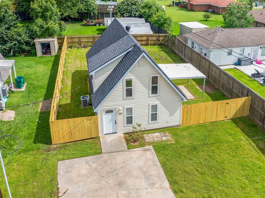 64 W Beech St Street, Sulphur, LA 70663