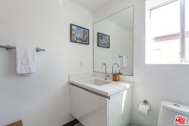 11776 IDAHO Avenue 401, Los Angeles, CA 90025