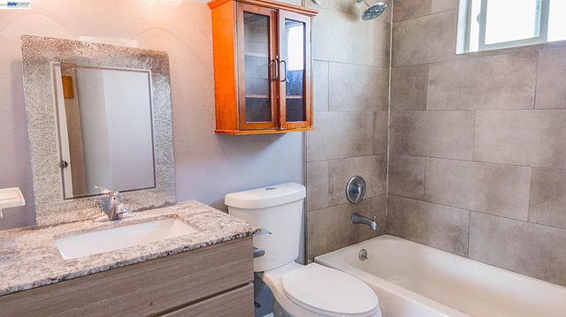 1601 79th avenue, Oakland, CA 94621