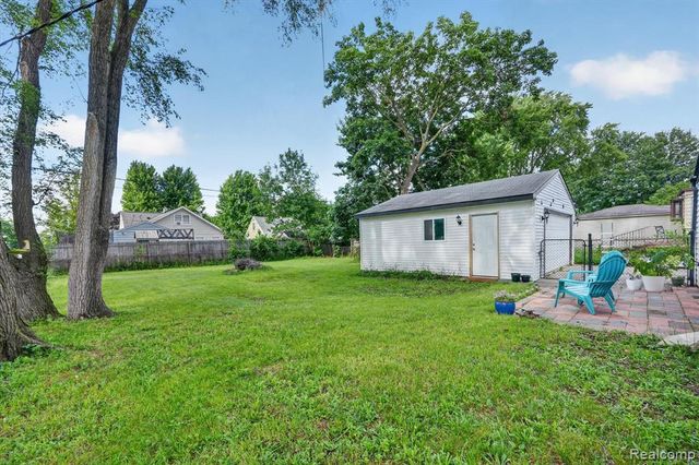 32326 Florence Street, Garden City, MI 48135